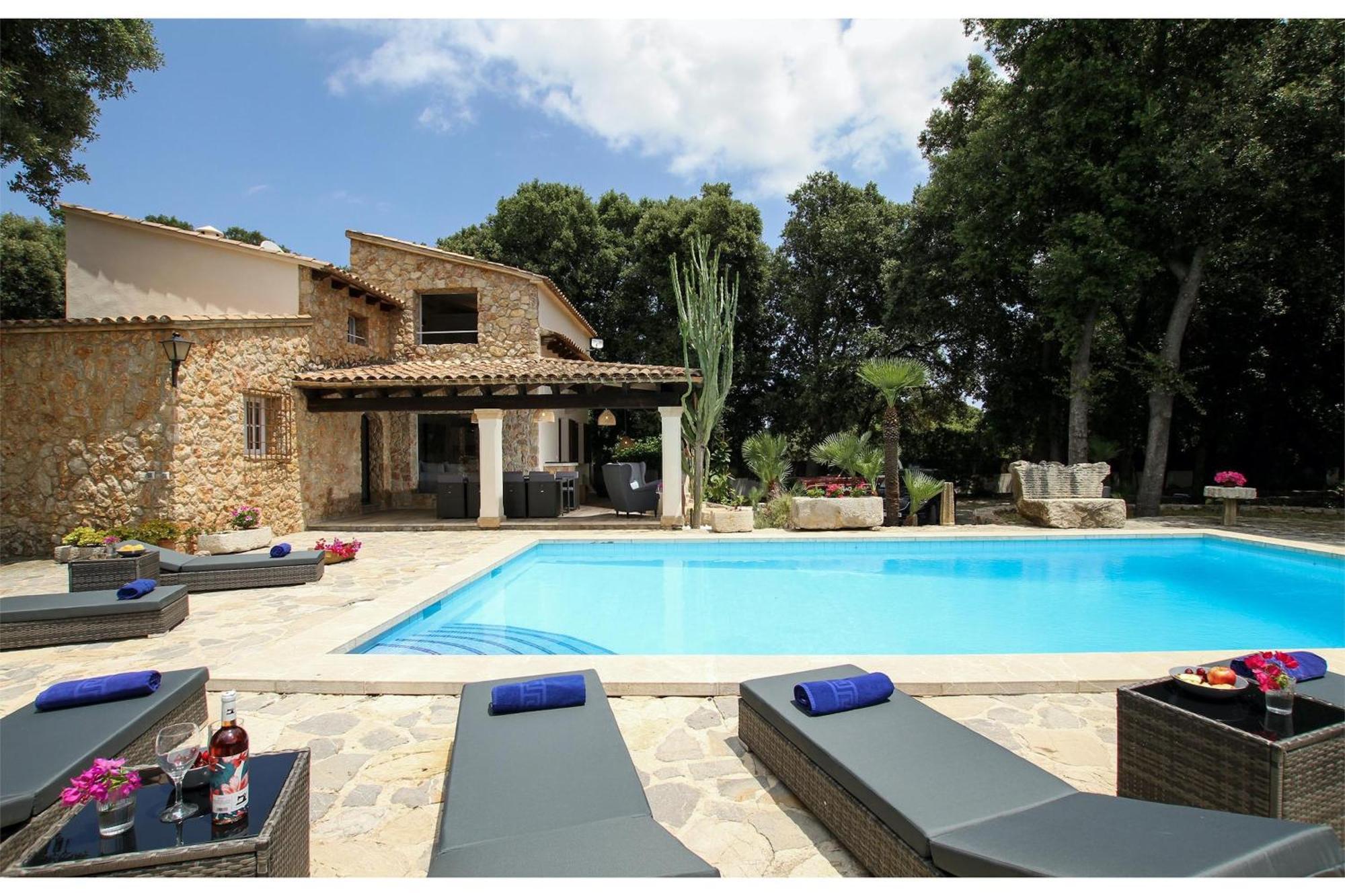 Distinguished Pollensa Villa - 4 Bedrooms - Villa Segu Cini - Recently Renovated With Modern Interior Exterior foto